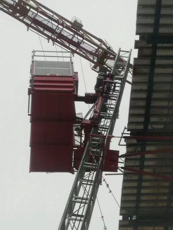 凱博科技施工升降機(jī):推動濟(jì)南黃河大橋項目建設(shè)